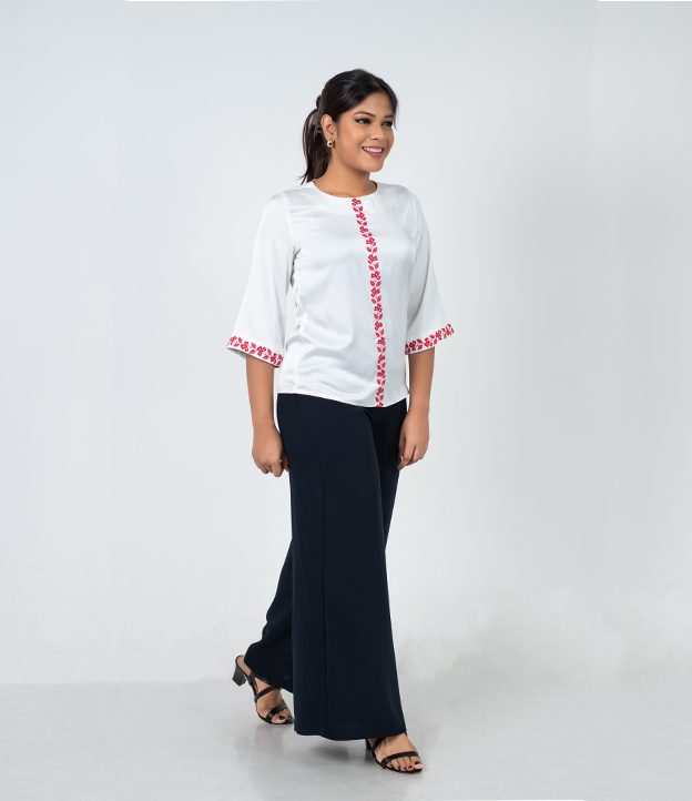Embroidery Detailed Three-Quarter Sleeve Top